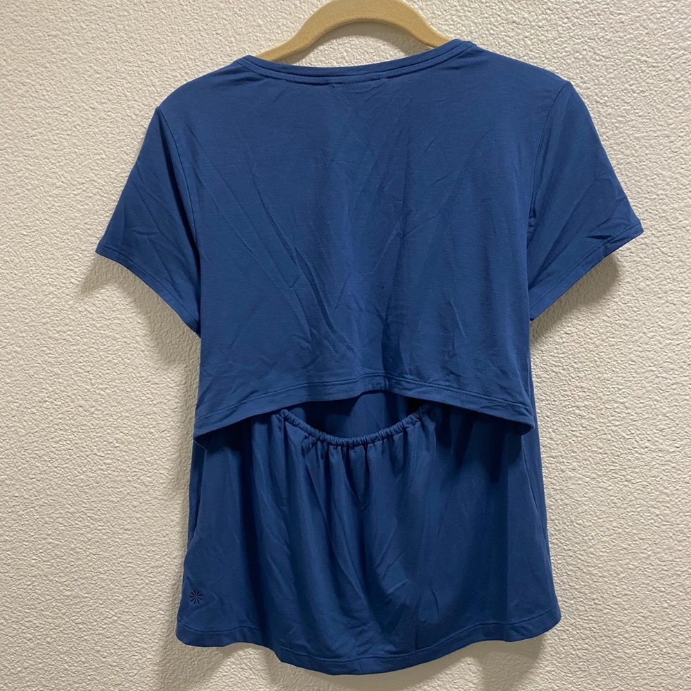 Athleta air out cinch tee shirt size xs - Picture 4 of 6
